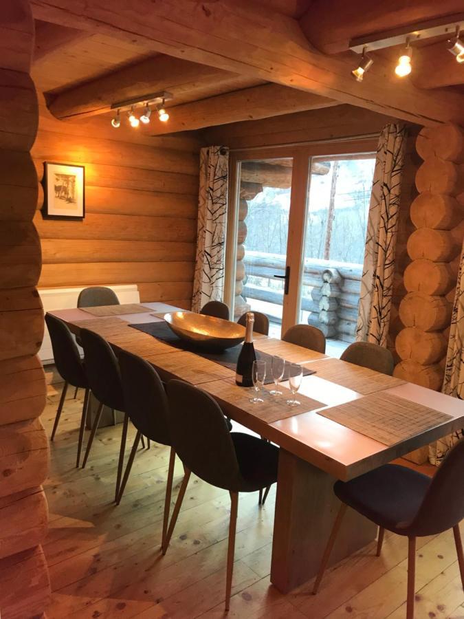 Chalet Les Pins Blancs อัลโลส ภายนอก รูปภาพ